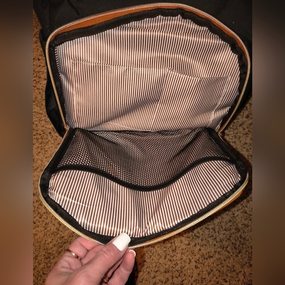 Stylish Black and Leopard Print Backpack - Picture 7 of 12